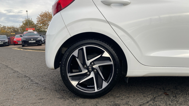 Hyundai i10 1.2 MPi Premium 5dr Petrol Hatchback